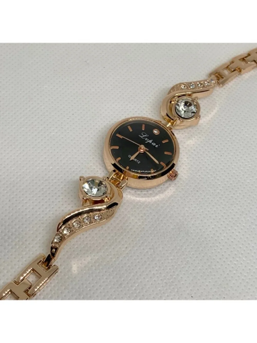 Lupai Women's Watch Gold Tone Black dial 25mm crystals quartz up to 8” running